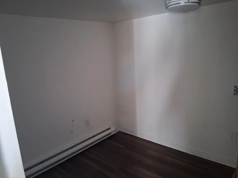 2425 SW Barton St — Photo 10