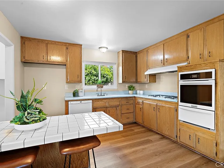9404 El Blanco Ave — Photo 11