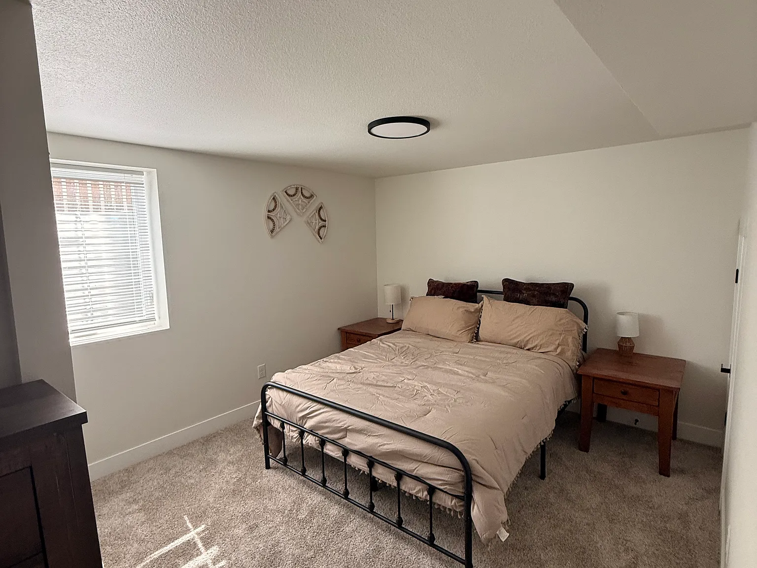2 bed, 800 sqft, $1,800 — Photo 3