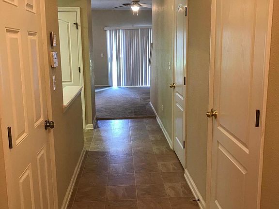 2nd image of 1658 Biscayne Bay Cir