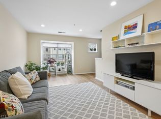 55 Greenbrook Dr #55, Bloomfield, NJ