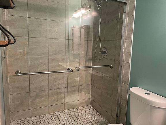 3rd image of 678 Elmbrook Way #B