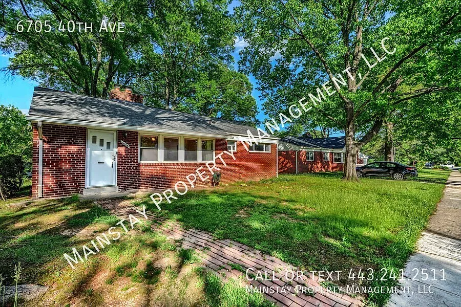 6705 40th Ave photo 1