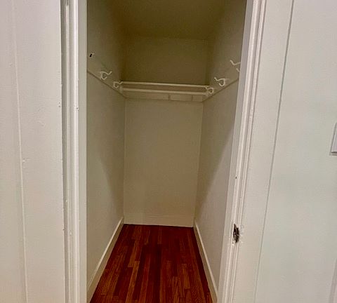 4th image of 230 Oak St #44