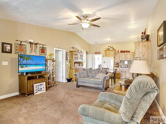 5th image of 2987 E Glenn Cove Ct
