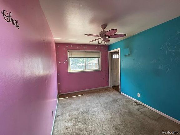 8th image of 29451 Steinhauer St