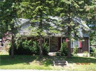 124 W Moorestown Rd, Wind Gap, PA 18091
