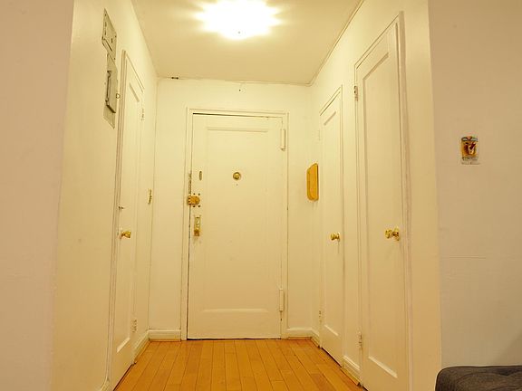 5th image of 134-34 Franklin Ave APT 1F