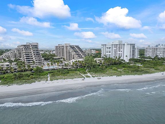 2nd image of 251 Crandon Boulevard #529
