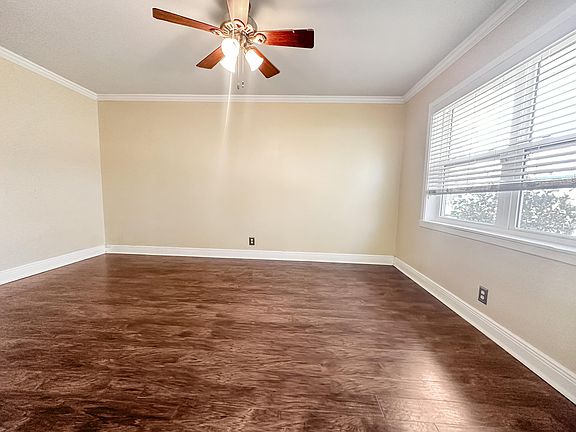 4th image of 129 Powell Dr