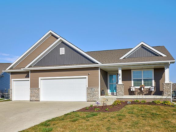 2nd image of 623 Mallard Ct NW