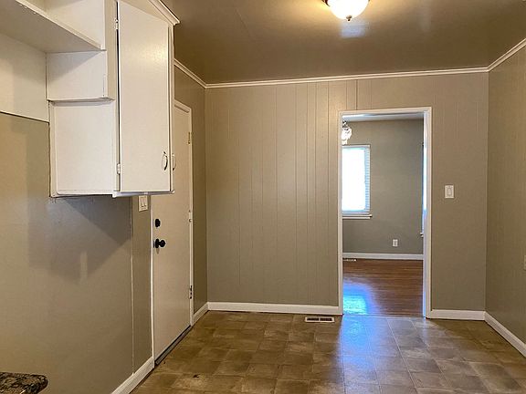 5th image of 6130 Mitchler Ave