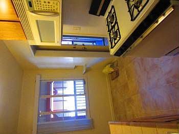 3rd image of 2318 O St APT 6