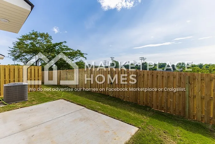 4131 Hudson Ct — Photo 21