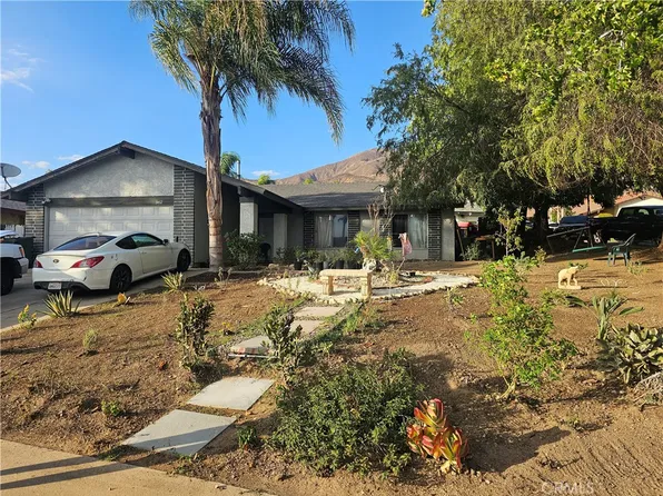 3412 Oleander Dr, Highland, CA 92346