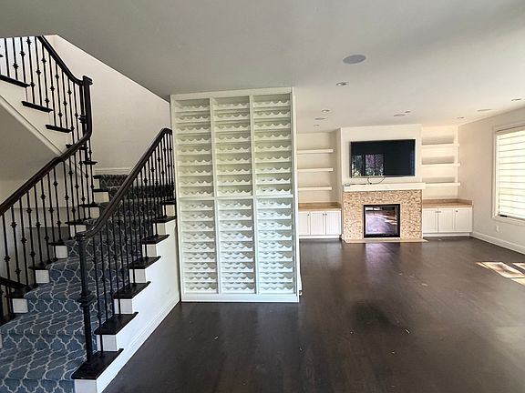 5th image of 2509 Easton Dr
