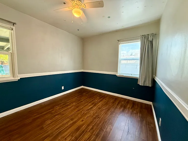 8641 Milton Ave — Photo 27