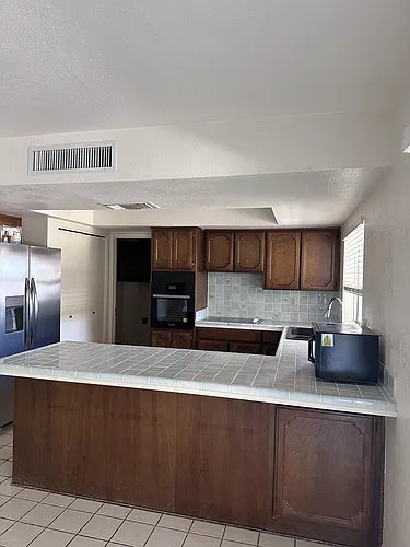 12114 E Victoria St Photo 1