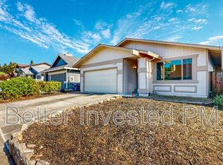1417 Gregory Ct, Rohnert Park, CA 94928