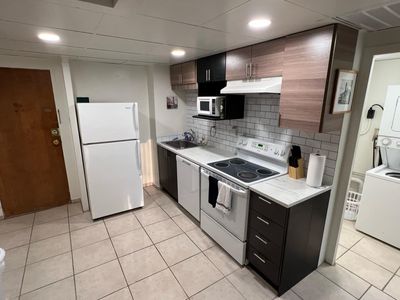 1271 Poplar Ave APT 308, Memphis, TN, 38104