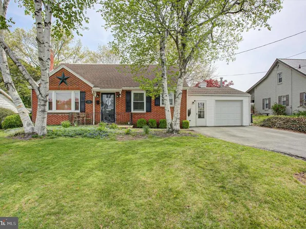 374 Glen St, Chambersburg, PA 17201