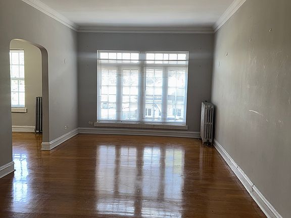 5th image of 1038 Sterling Ave #200A