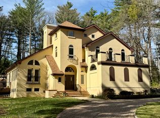 268 Concord Rd, Weston, MA 02493
