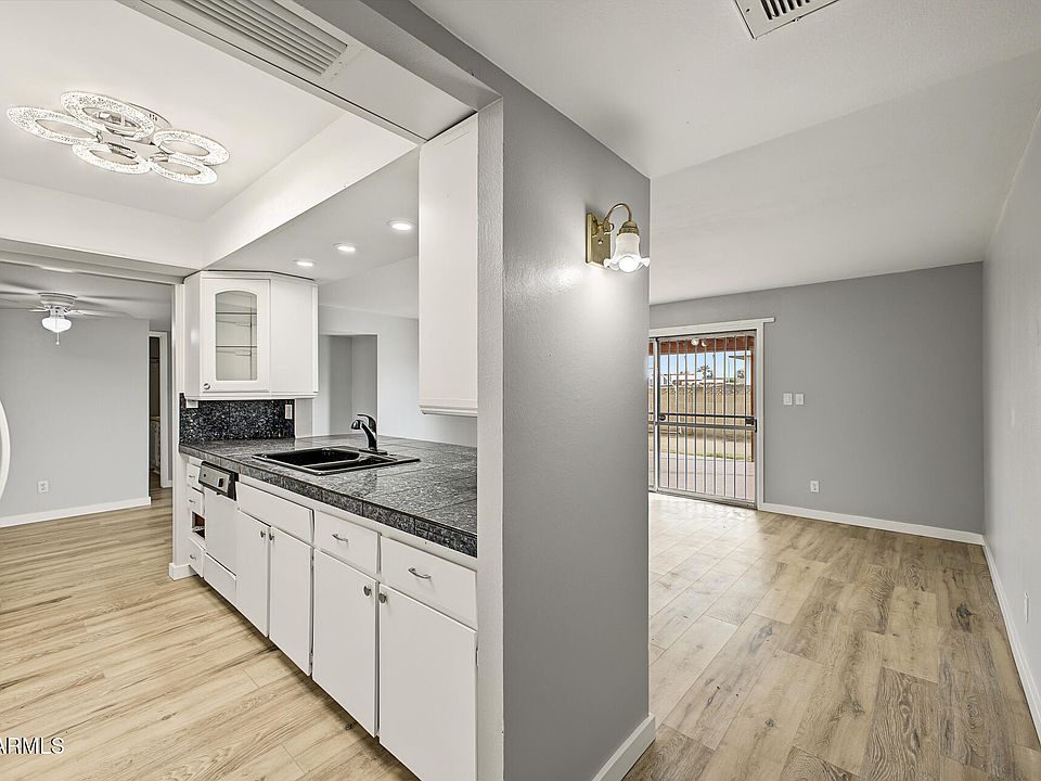 1st image of 4209 W MISSOURI Avenue