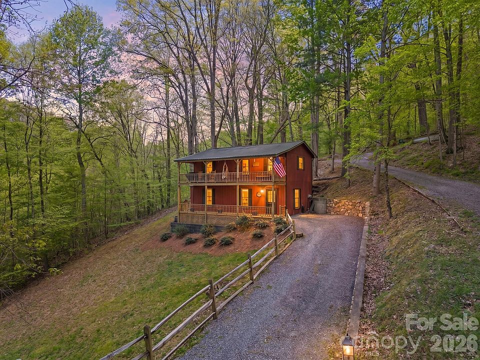 1st image of 149 Greentree Ln