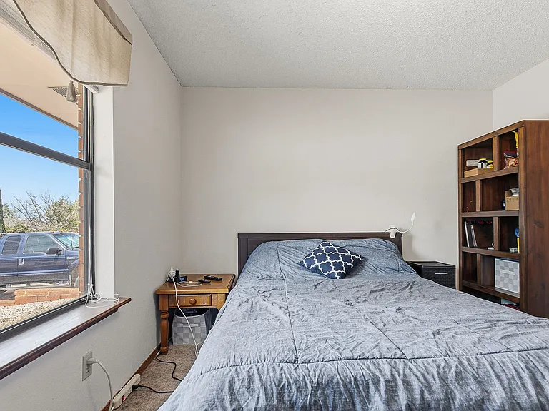 3027 Los Robles — Photo 12