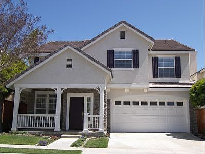 Great Curb Appeal and large Front Porch area!