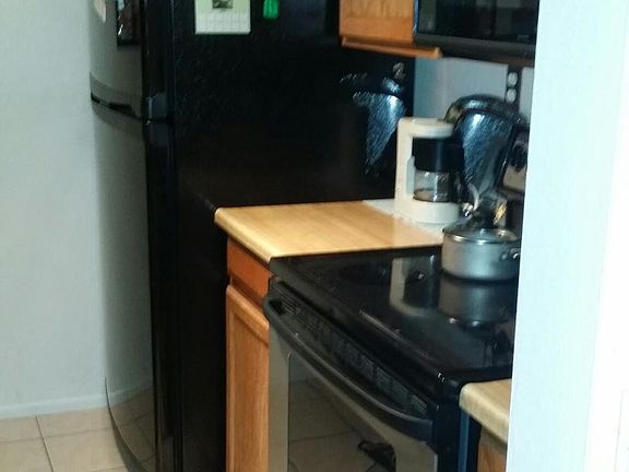 2nd image of 540 N May St #0000