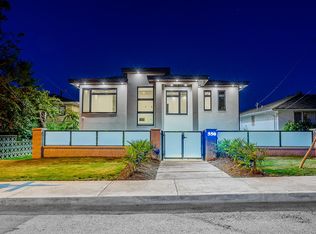 550 Richmond St, New Westminster, BC V3L4C7