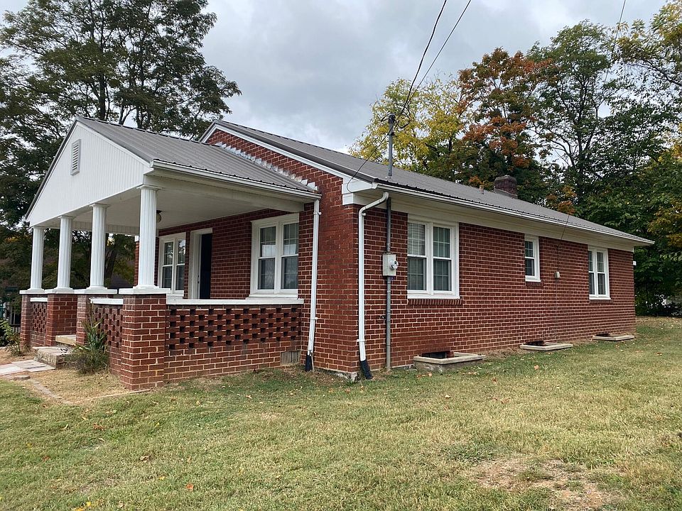 209 Tusculum Blvd, Greeneville, TN 37745 Zillow