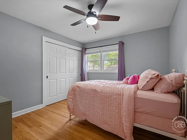 325 Hemlock Ln — Photo 12