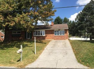 2441 Mayfield St, York, PA 17406