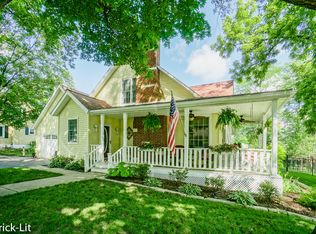 10910 Carpenter St, Mokena, IL 60448