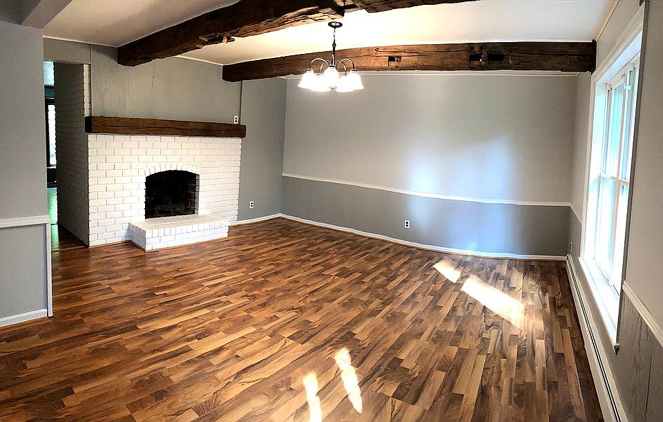 1st image of 533 Maynard Ave NW
