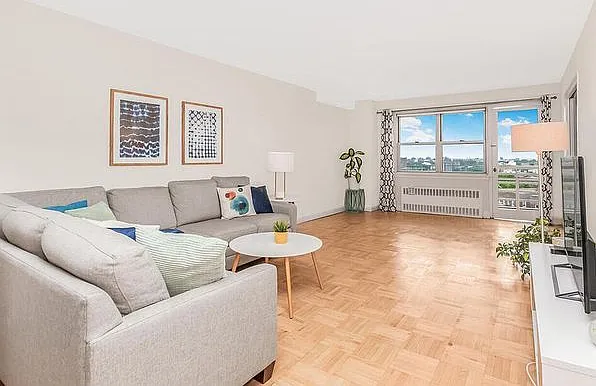 2081 Cruger Ave #5K — Photo 3