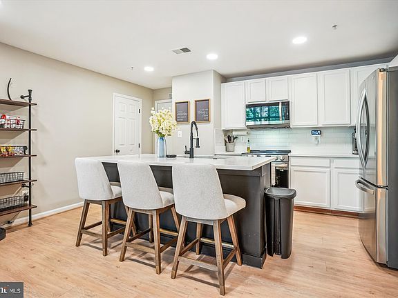 5th image of 5045 Anchorstone Dr #5045