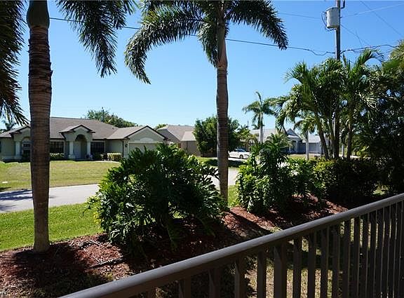 2nd image of 4910 SW 17th Pl #4