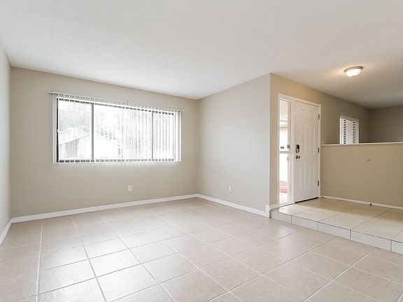 4th image of 5579 Westview Dr
