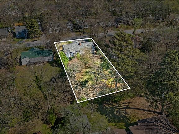 5th image of 739 E Jackson Dr