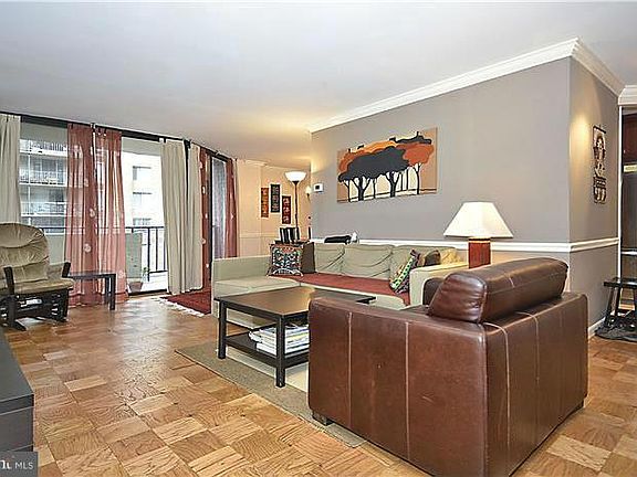 5th image of 4620 N Park Ave APT 1101W