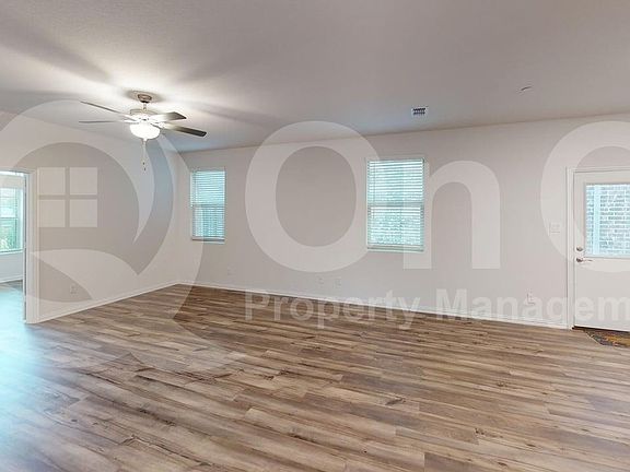 4th image of 4107 Stockyard Station Ln