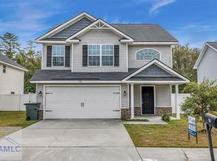196 Grandview Dr, Hinesville, GA 31313
