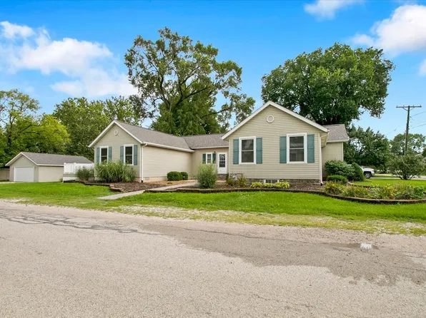 295 N 1st Ave, Coal City, IL 60416