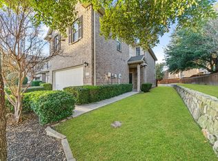 213 Prestwick Ln, Lewisville, TX 75067