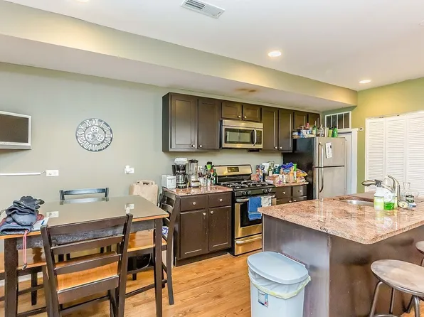 1711 N Winchester Ave APT Bf, Chicago, IL 60622