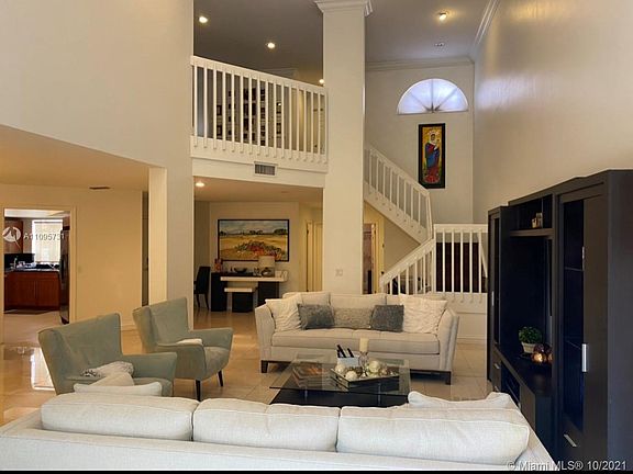 5th image of 9327 NW 50th Doral Cir S